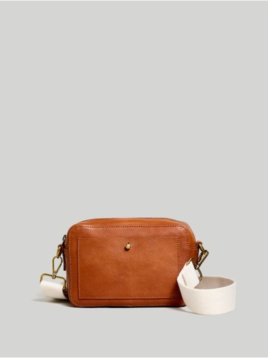 Madewell Handbags - NWT Madewell The Transport Camera Bag English Saddle Leather